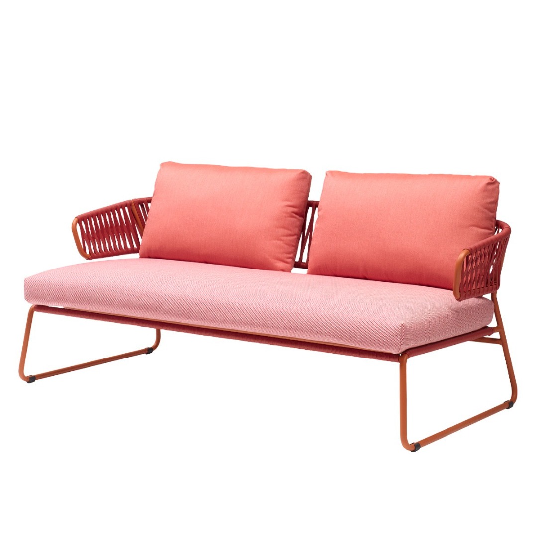LISA SOFA CLUB